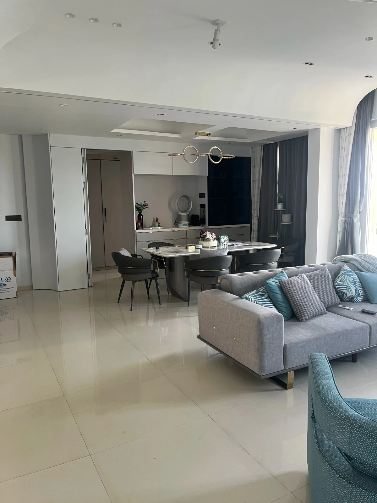 Master Bedroom Interior Design - Contemporary Wakad